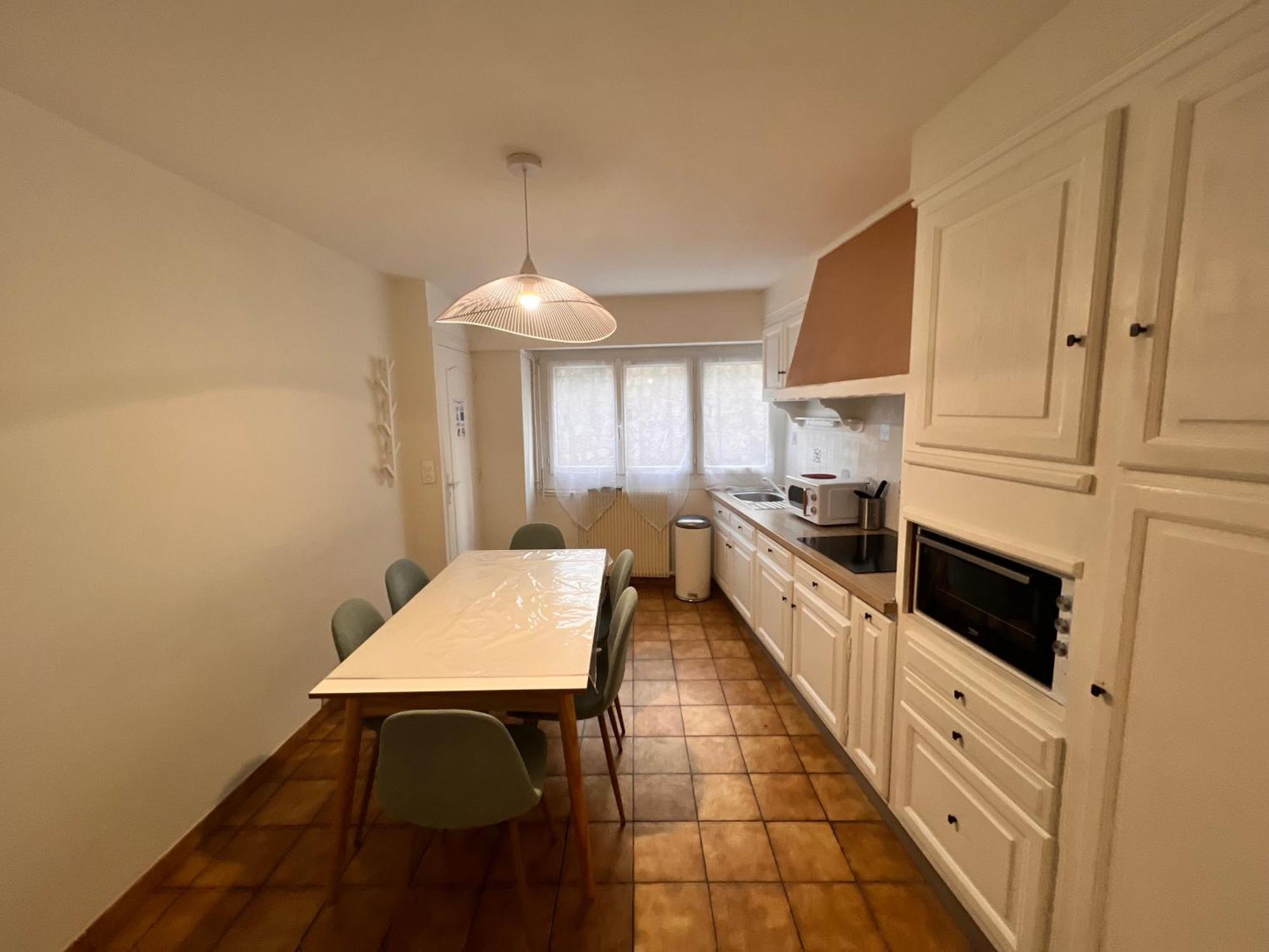 Appartement Rdc 9 Personnes, 2 Chambres, Wifi, Proche Du Centre La Bourboule Eksteriør billede
